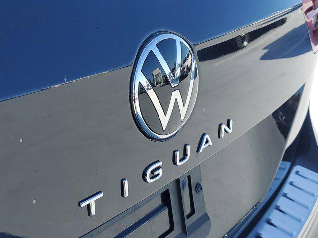 new 2024 Volkswagen Tiguan car, priced at $32,258