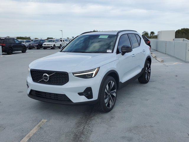 new 2025 Volvo XC40 car, priced at $49,790