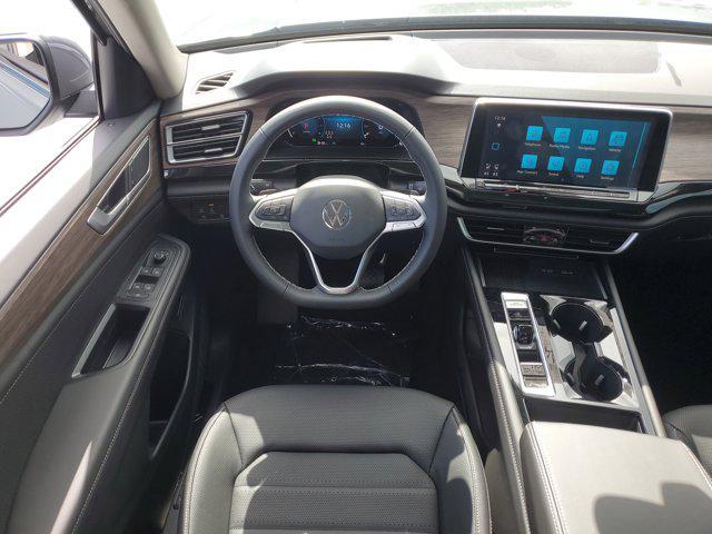 new 2025 Volkswagen Atlas car, priced at $46,861