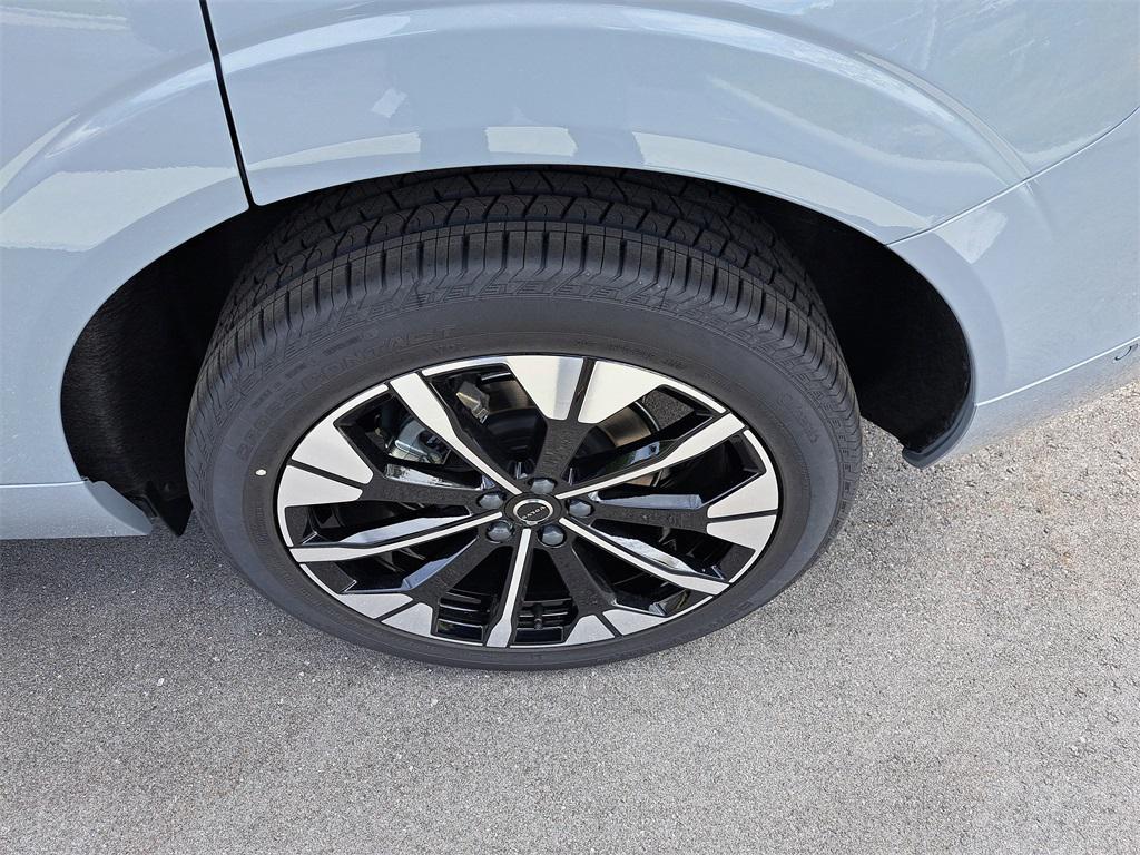 new 2026 Volvo XC60 car, priced at $53,139