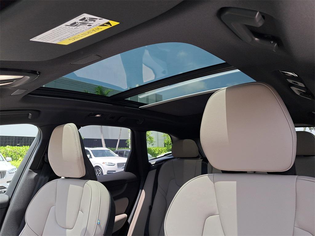 new 2026 Volvo XC60 car, priced at $53,139