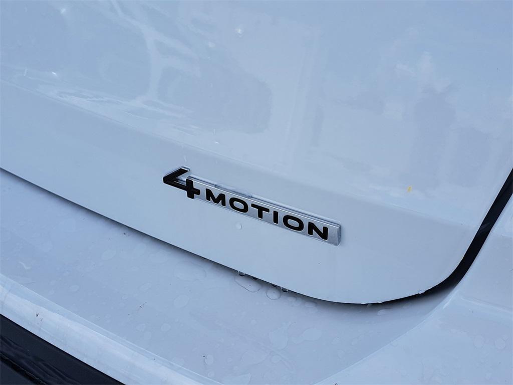 new 2025 Volkswagen Taos car, priced at $29,321