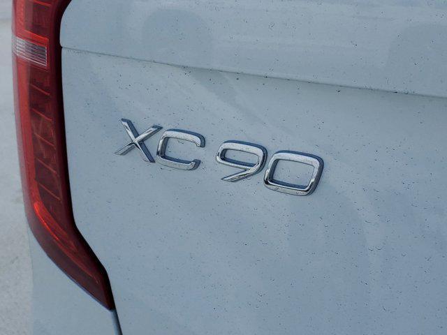 new 2025 Volvo XC90 car, priced at $67,265