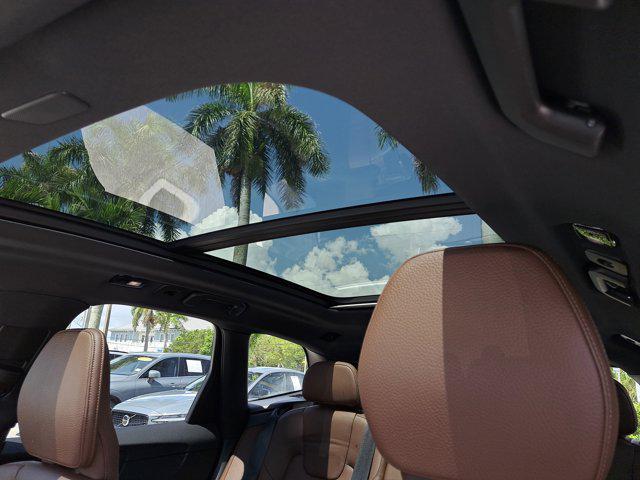used 2022 Volvo XC60 car, priced at $32,595