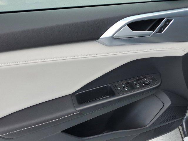 new 2025 Volkswagen Taos car, priced at $29,028