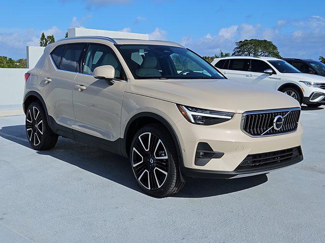 new 2025 Volvo XC40 car, priced at $54,850