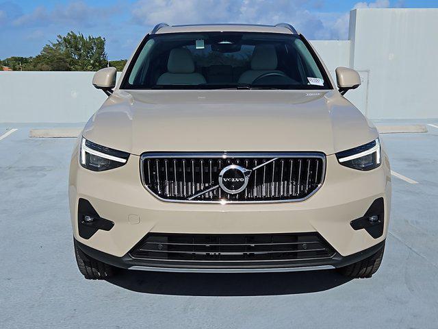 new 2025 Volvo XC40 car, priced at $54,850