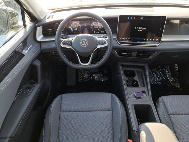 new 2025 Volkswagen Tiguan car, priced at $34,018