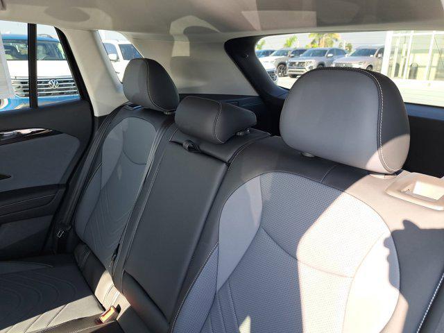 new 2025 Volkswagen Tiguan car, priced at $34,018