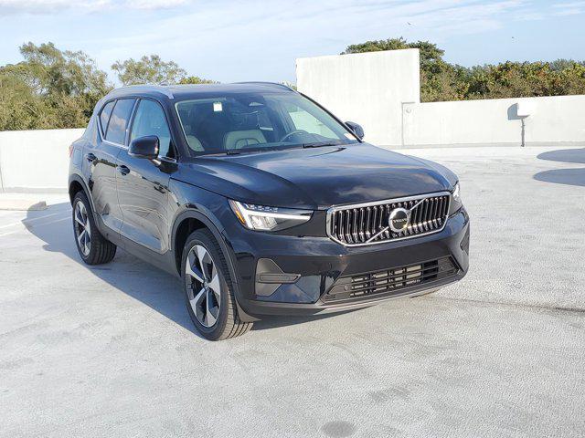 new 2025 Volvo XC40 car, priced at $45,465