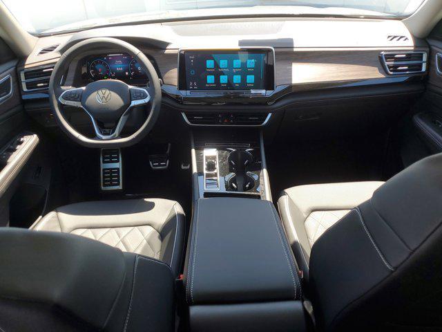 new 2025 Volkswagen Atlas car, priced at $52,471