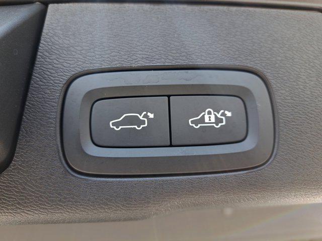 used 2023 Volvo XC60 car, priced at $37,995