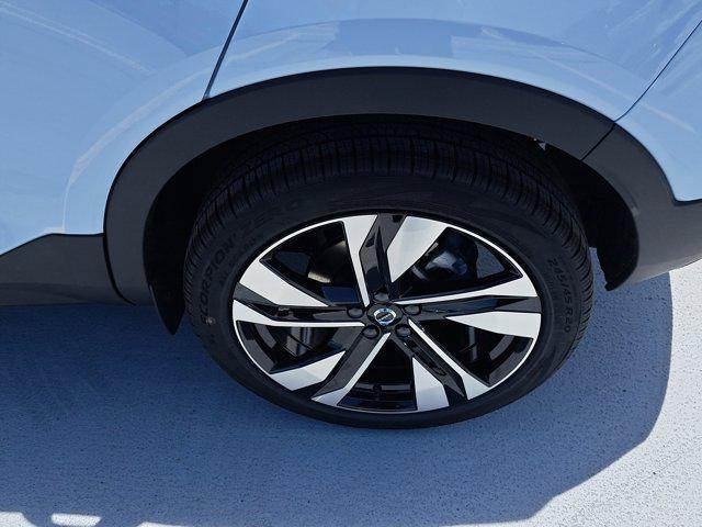 new 2026 Volvo XC40 car, priced at $41,767