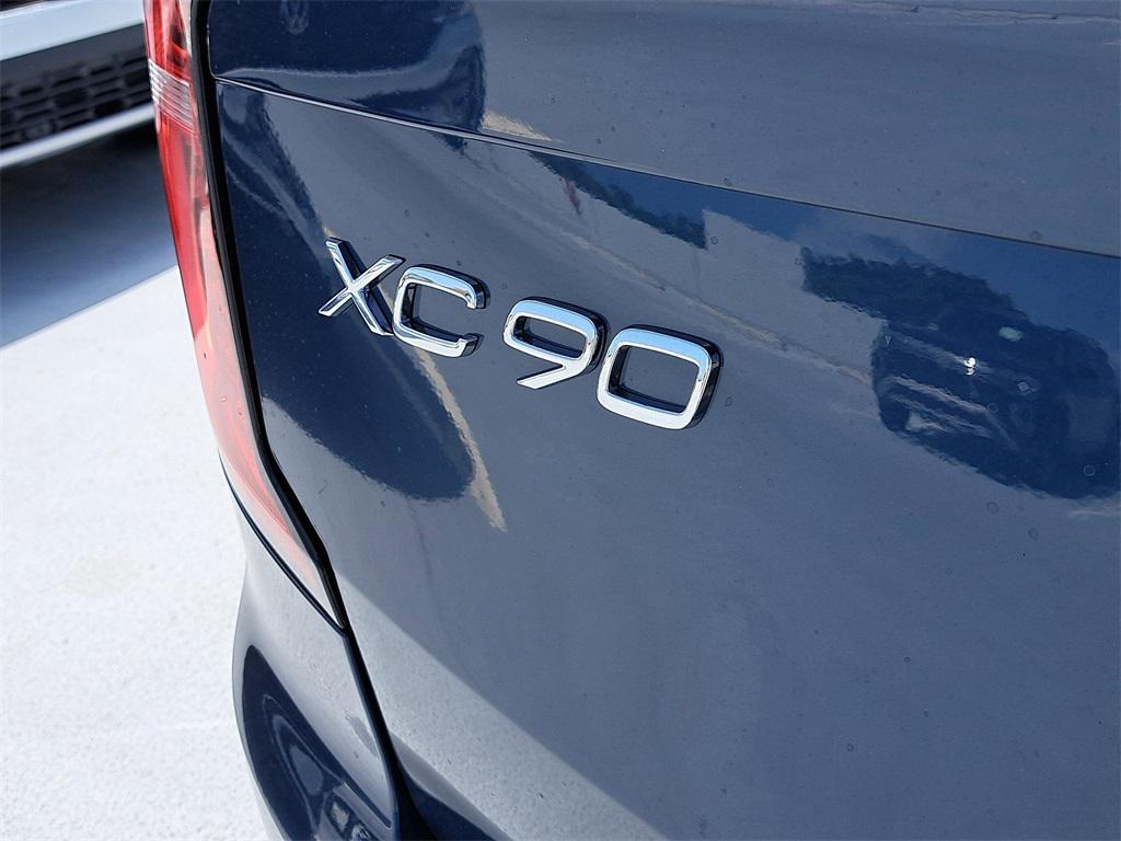 new 2026 Volvo XC90 car, priced at $65,914
