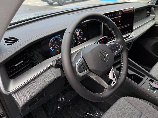 new 2025 Volkswagen Tiguan car, priced at $29,470