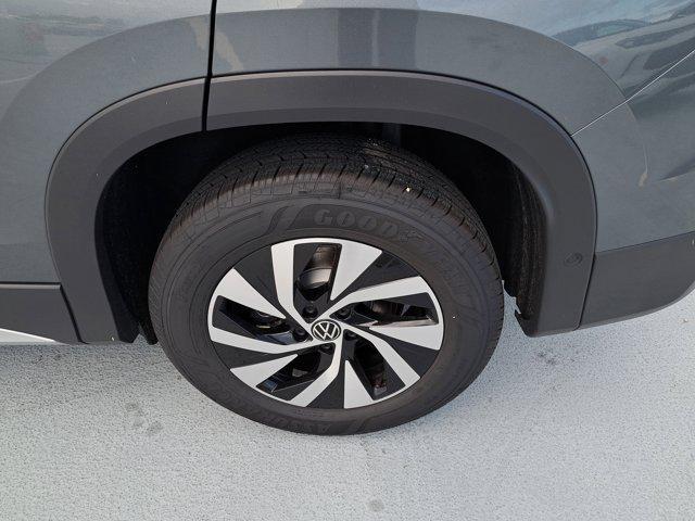 new 2025 Volkswagen Tiguan car, priced at $29,470