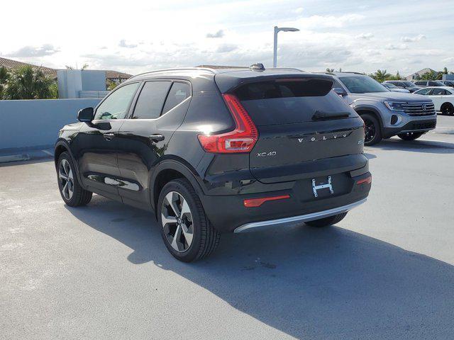 new 2025 Volvo XC40 car, priced at $45,465