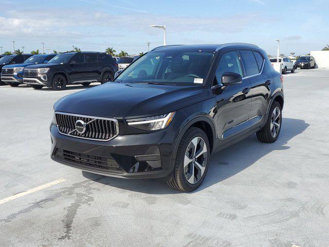 new 2025 Volvo XC40 car, priced at $45,465