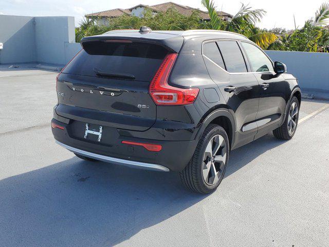 new 2025 Volvo XC40 car, priced at $45,465