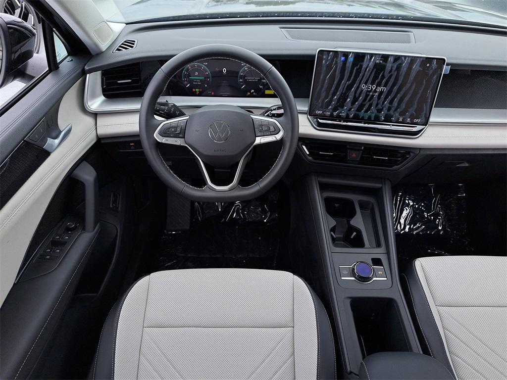 new 2025 Volkswagen Tiguan car, priced at $31,066