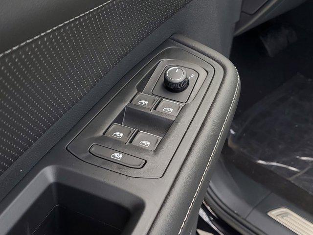 new 2025 Volkswagen Atlas car, priced at $42,789