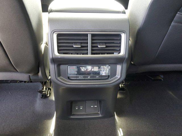 new 2025 Volkswagen Atlas car, priced at $42,789