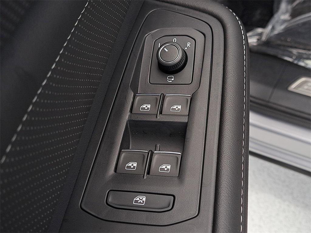 new 2025 Volkswagen Atlas Cross Sport car, priced at $48,224