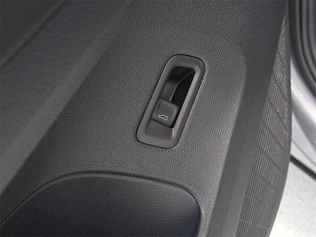 new 2025 Volkswagen Atlas Cross Sport car, priced at $48,224