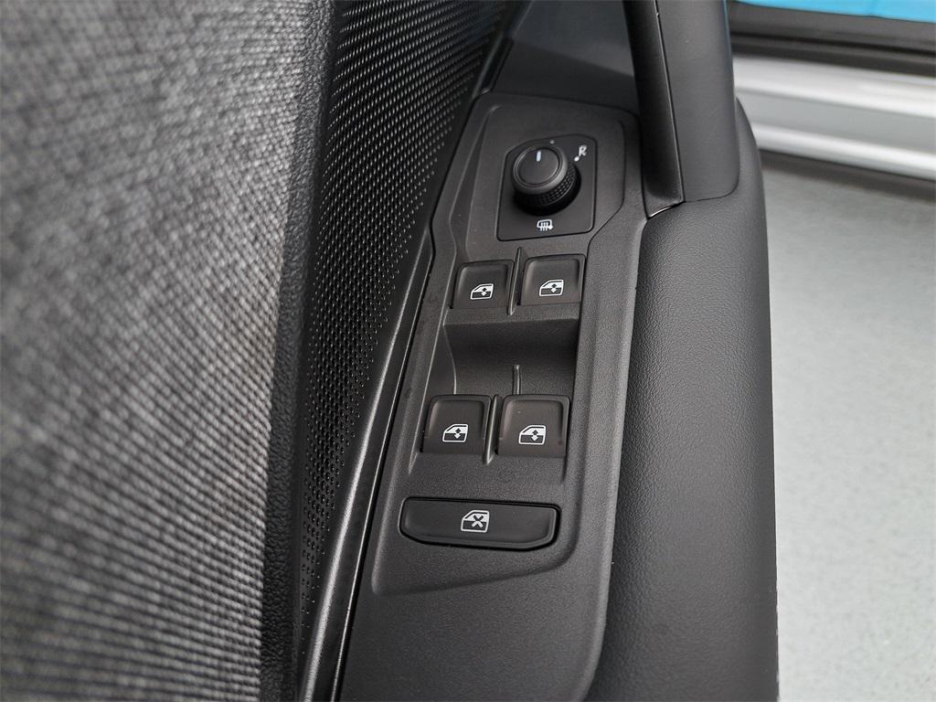 new 2025 Volkswagen Tiguan car, priced at $29,704
