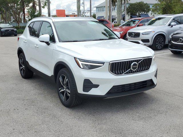 new 2025 Volvo XC40 car, priced at $43,045