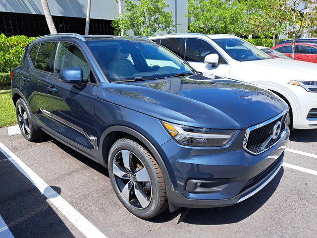 used 2022 Volvo XC40 car, priced at $26,595