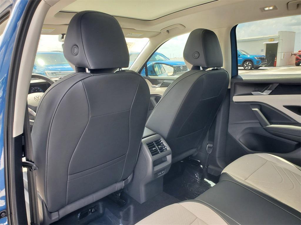 new 2025 Volkswagen Tiguan car, priced at $30,803