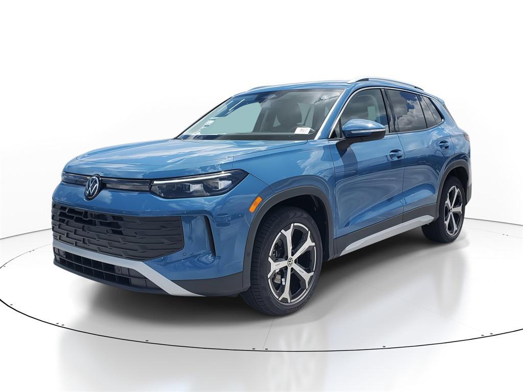 new 2025 Volkswagen Tiguan car, priced at $30,803