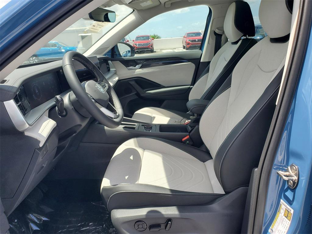 new 2025 Volkswagen Tiguan car, priced at $30,803