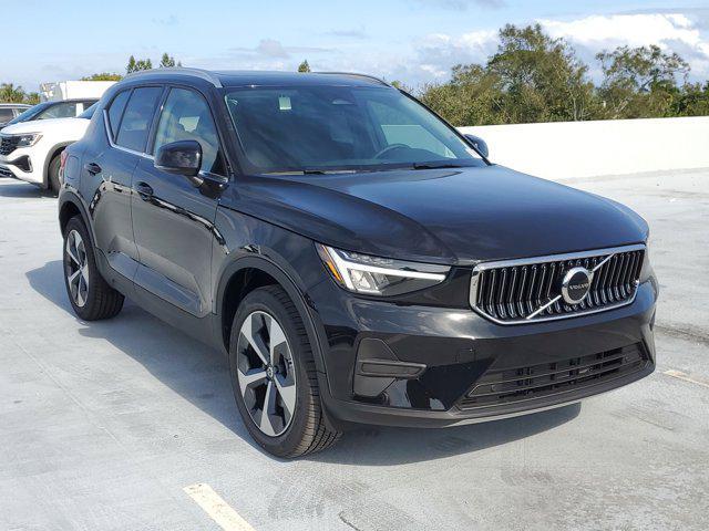 new 2025 Volvo XC40 car, priced at $45,465