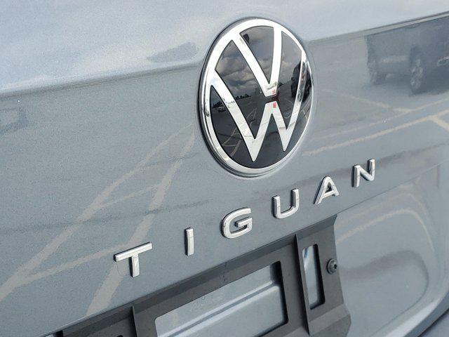 new 2024 Volkswagen Tiguan car, priced at $32,802