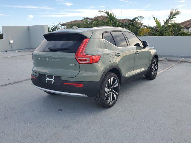 new 2025 Volvo XC40 car, priced at $48,270