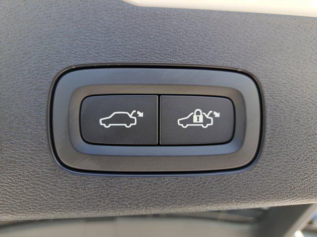 used 2024 Volvo V60 Cross Country car, priced at $45,995