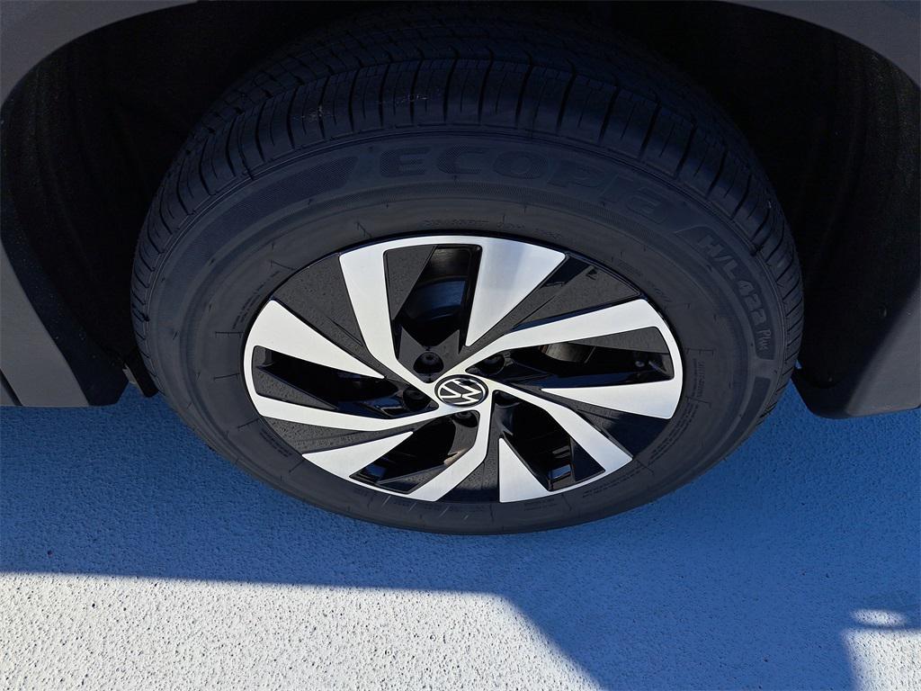 new 2026 Volkswagen Tiguan car, priced at $31,037