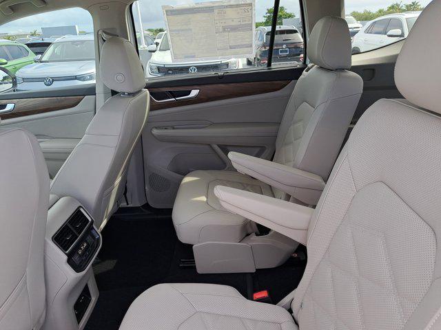 new 2025 Volkswagen Atlas car, priced at $40,257