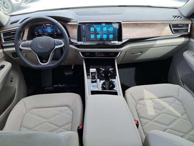 new 2025 Volkswagen Atlas car, priced at $40,257