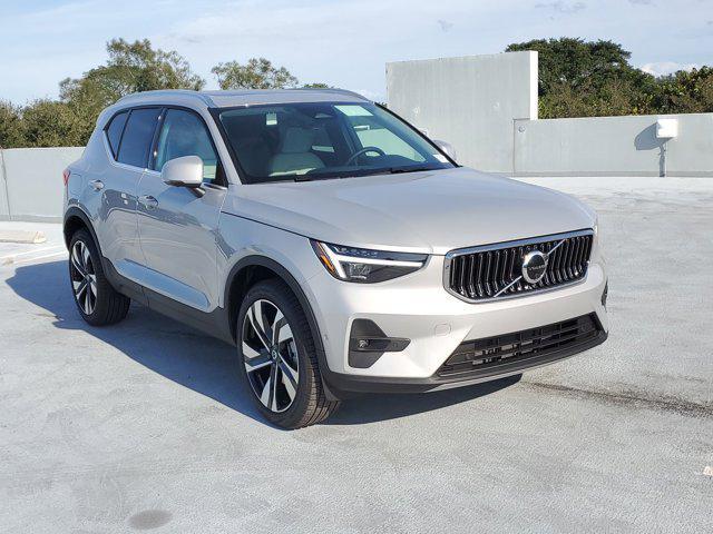 new 2025 Volvo XC40 car, priced at $51,000