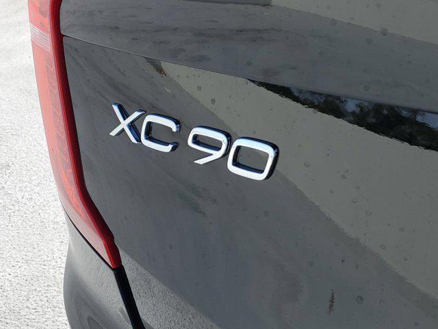 new 2025 Volvo XC90 car, priced at $67,590