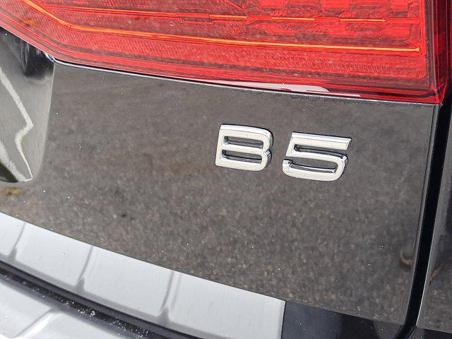 used 2023 Volvo XC60 car, priced at $32,995