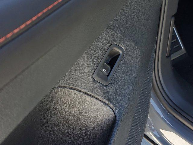 new 2025 Volkswagen Atlas car, priced at $44,039