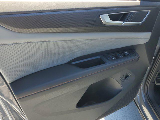 new 2025 Volkswagen Atlas car, priced at $44,039