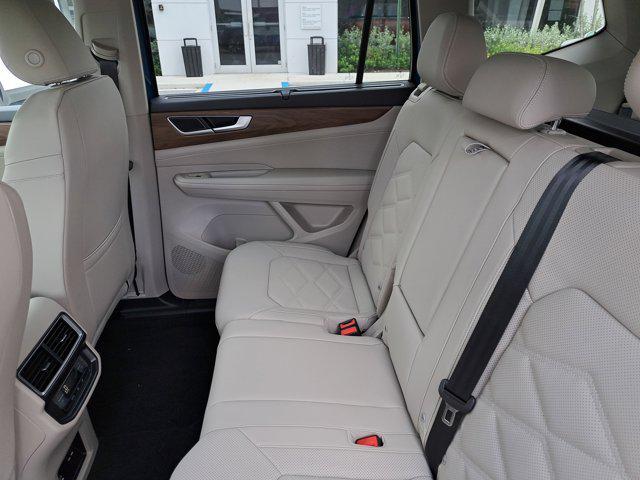 new 2025 Volkswagen Atlas car, priced at $37,691