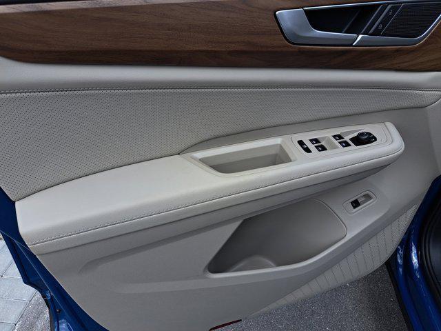 new 2025 Volkswagen Atlas car, priced at $37,691
