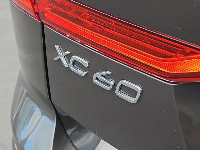 new 2025 Volvo XC60 car, priced at $50,325