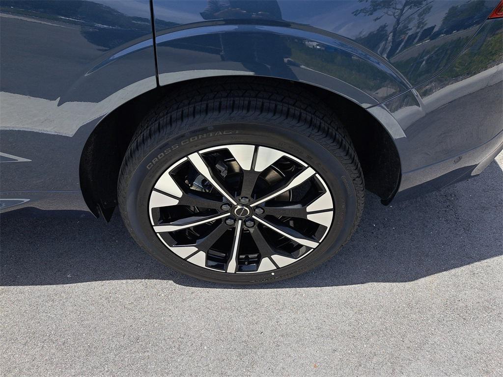 new 2026 Volvo XC60 car, priced at $53,139